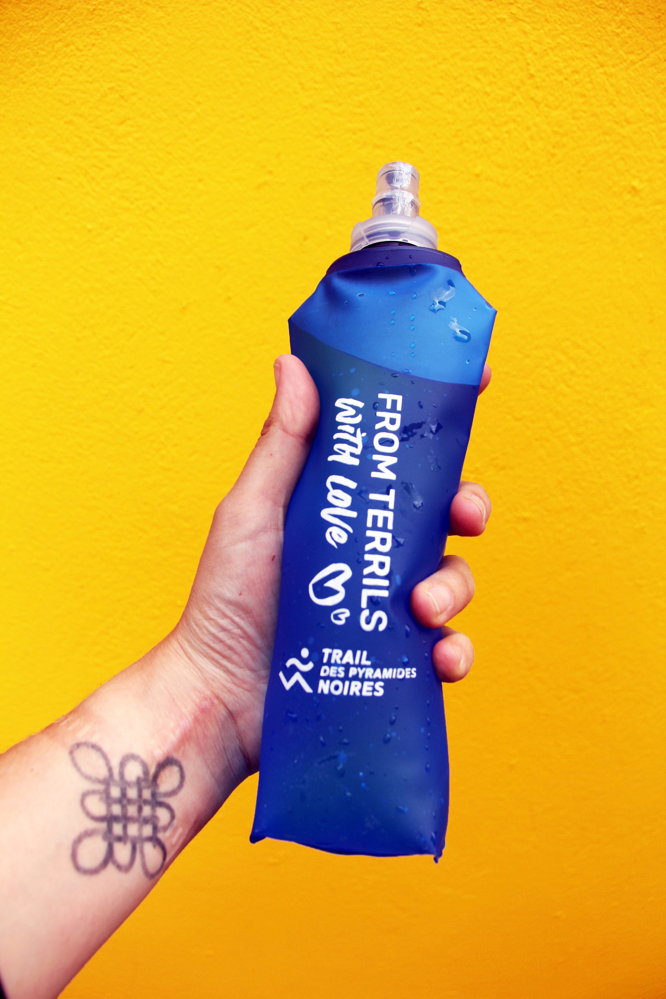 Flasque de trail « From terrils with love »
